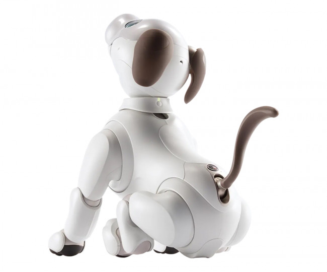 Робот-собака Sony Aibo